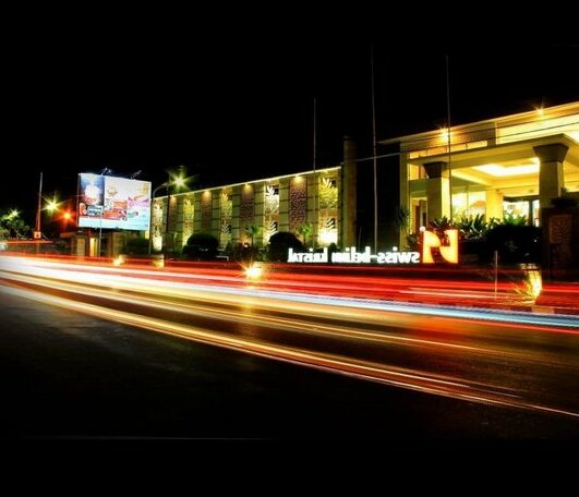 Swiss-Belinn Kristal Kupang