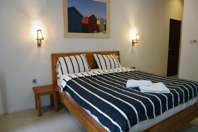 Lazy Inn Kuta Lombok - Photo5