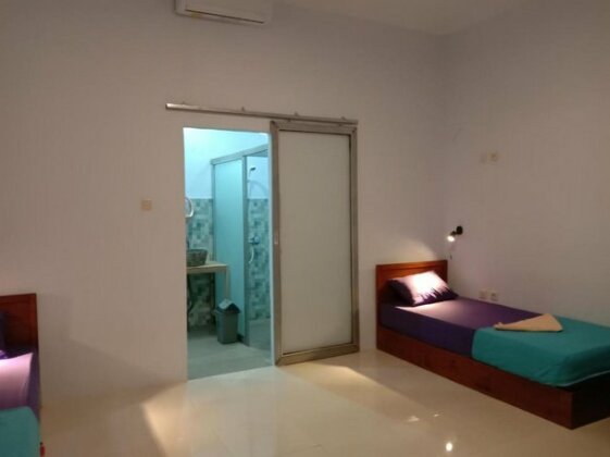 Sentul Hostel - Photo4