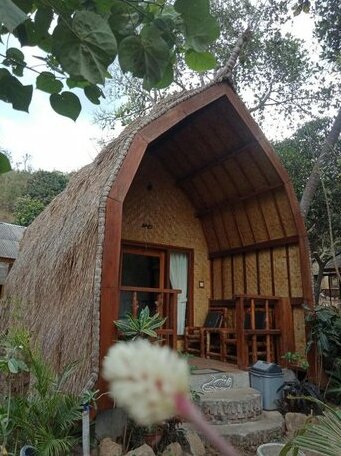 STAR Bungalow & Room - Photo2
