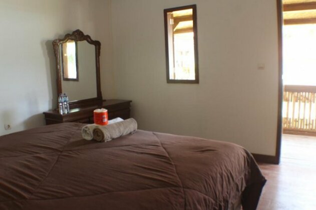 Tri Putri Homestay - Photo4