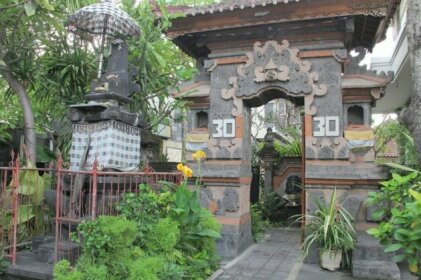 Airy Kuta Dewi Sartika Gang Nusa Indah 30 Bali