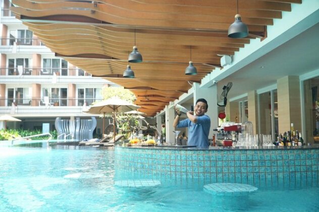 Fairfield by Marriott Bali Kuta Sunset Road - Photo2