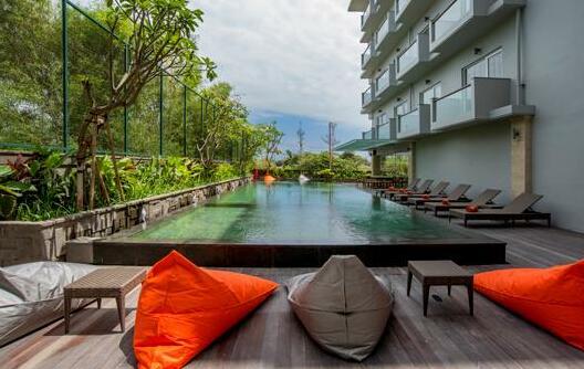 Harris Hotel Kuta Galleria - Photo2