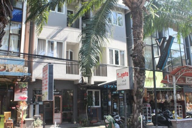 Kuta Beach Stay - Photo4