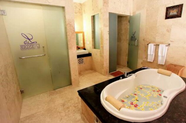 Lavender Villa & Spa - Photo5