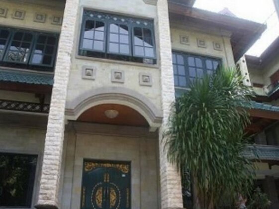 Photo 4