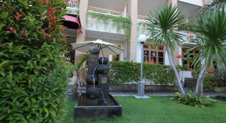 Pondok Anyar Hotel - Photo4