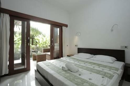 RedDoorz @ Bene Sari Kuta - Photo3