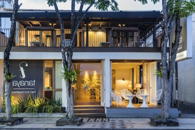 Tanaya Bed & Breakfast - Photo2