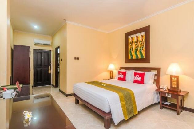 ZEN Rooms Legian Benesari 3 - Photo4