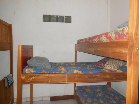 Bajo Komodo Dormitory - Photo2