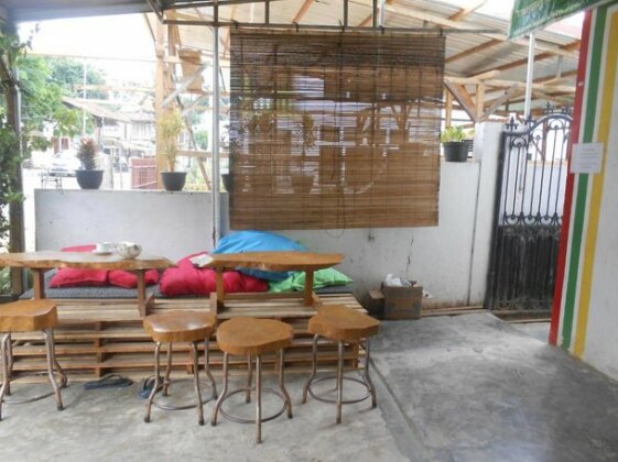 Bajo Komodo Dormitory - Photo3