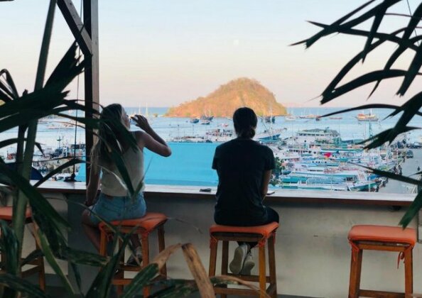 Blue Ocean Hotel Labuhanbajo - Photo5