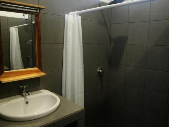 Ciao Hostel Labuhanbajo - Photo4