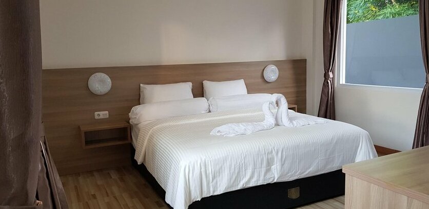 East Marina Guesthouse - Photo2