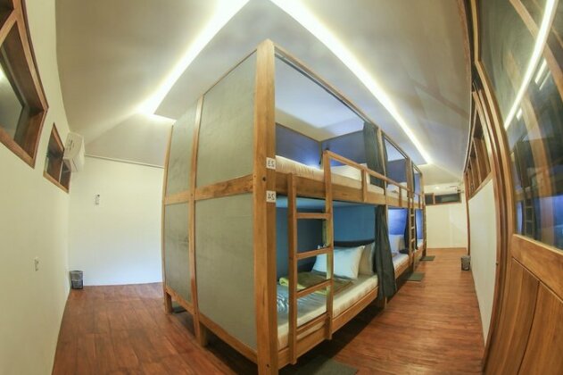 Green Hill Bed Station - Photo5