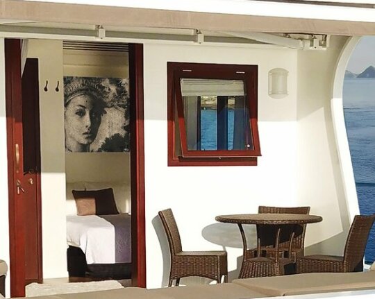 Nyaman Catamaran - Photo4