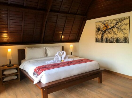 Tanjung Lima Villas Labuan Bajo - Photo4