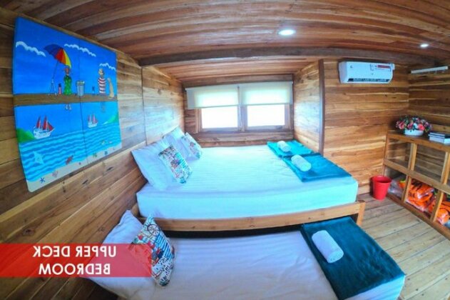 Thalassa Pinisi - Photo3