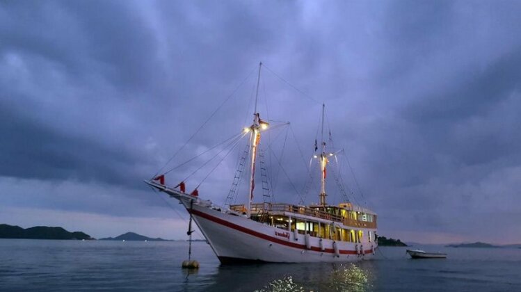 Thalassa Pinisi - Photo5