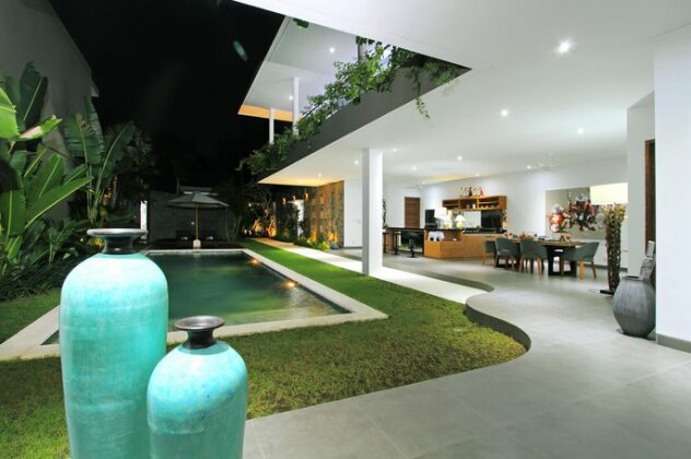 Alopa Villas - Photo4