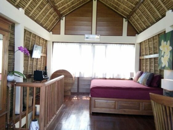 Bamboo bungalow Legian - Photo3