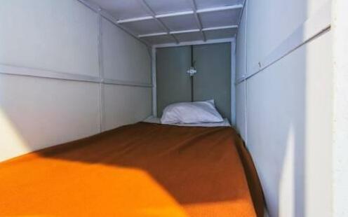 Bedbunkers Hostels 3 - Photo5