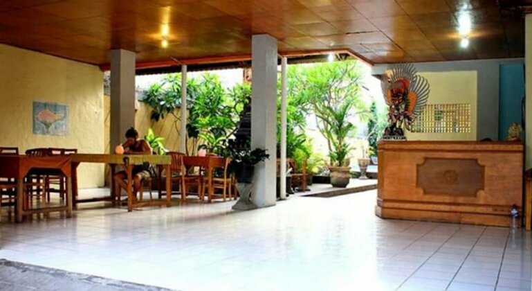 Beneyasa Beach Inn 2 - Photo4