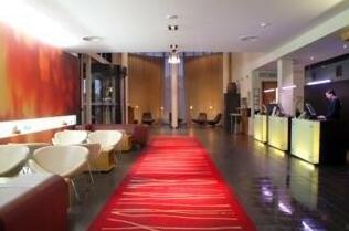 C Hotel - Photo2