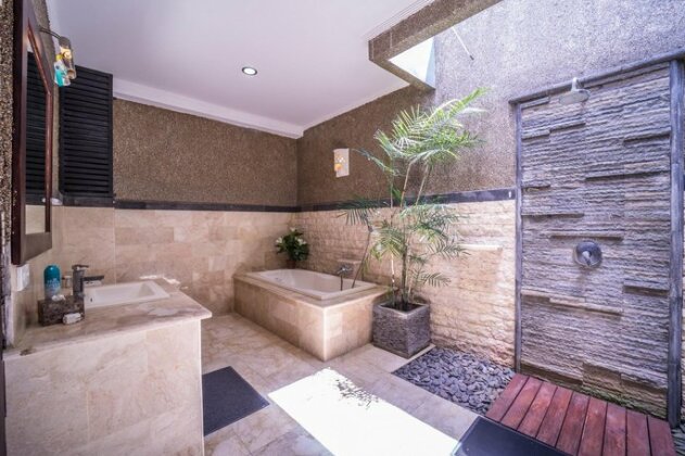 Cempaka Cantik Villa - Legian - Photo5