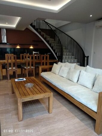 Elvaluna Seminyak Private Villas - Photo2