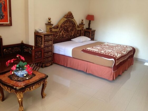 Hotel Puri Mimi - Photo4