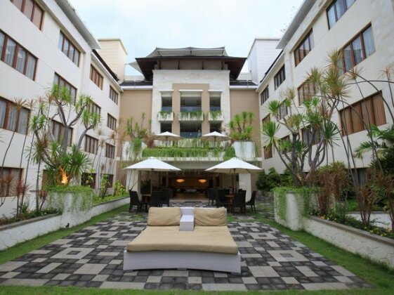 Kuta Reef Apartments - Photo3