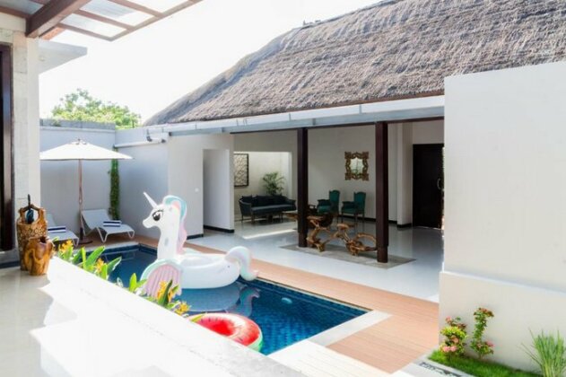 LYFF Villa Bali - Photo2