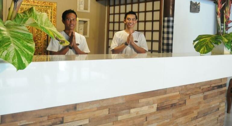 Maharta Beach Resort Legian Bali - Photo4