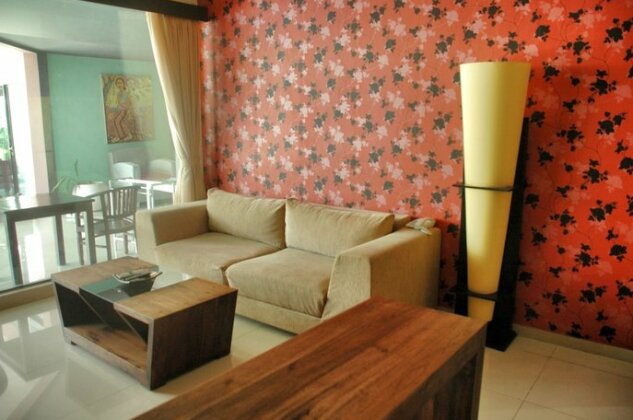 Marinos Place - Photo5