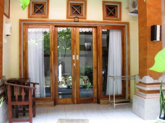 Sayang Beach Lodging - Photo2