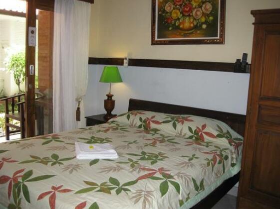 Sayang Beach Lodging - Photo4