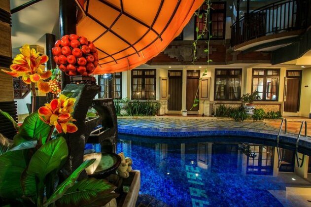 Sri Ratu Villa - Photo2