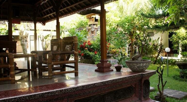 The Legian Mas Beach Inn - Photo2