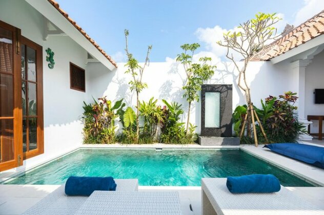Villa Sintra Legian - Photo4