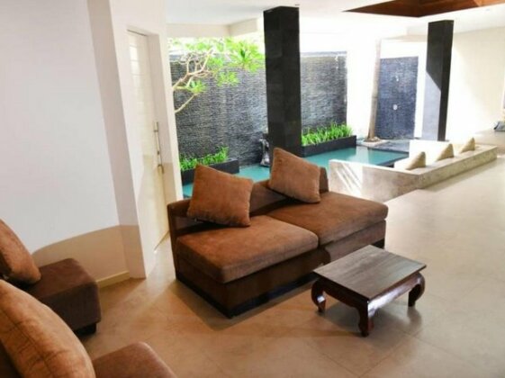 Villa Tentrem Legian - Photo5