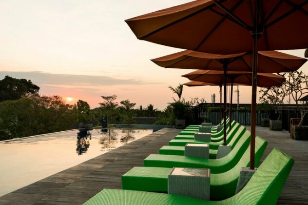 Zest Hotel Legian - Photo5