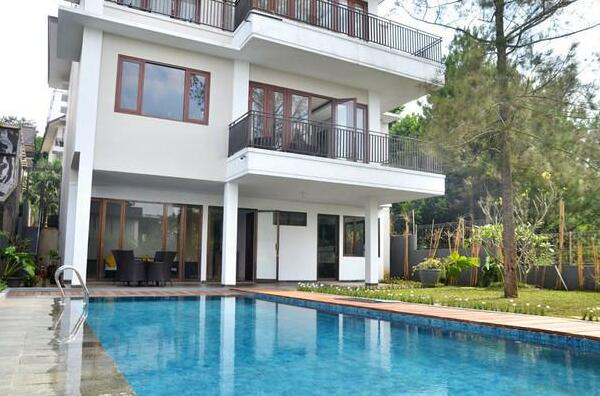 Asri Villa Dago Private Pool - Photo4