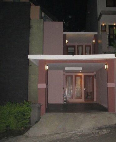 Asterik Villa Dago Pakar - Photo2