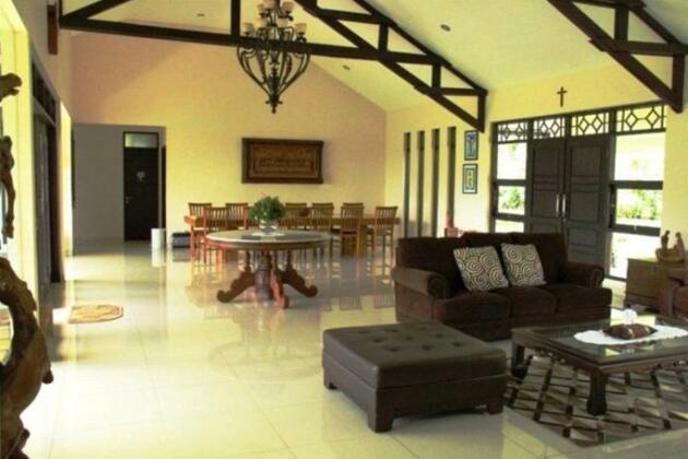 Avina Lembang - Photo4