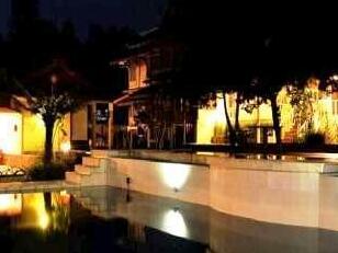 Dayang Sumbi Resort - Photo3