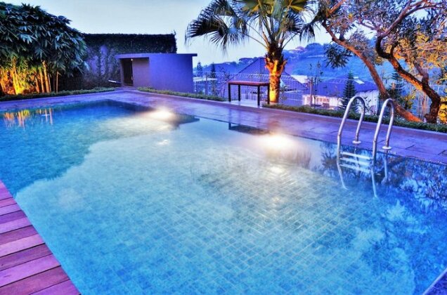 Elok Villa Dago Private Pool - Photo2