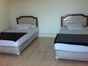 Hotel Pelangi Lembang - Photo2